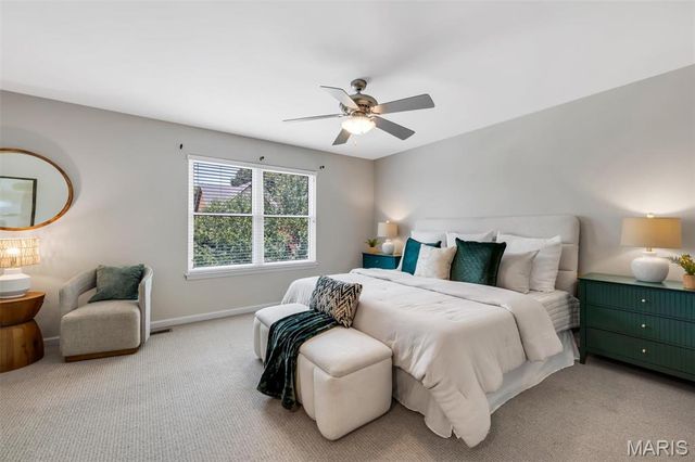 2130 Franz Park Lane, St Louis, MO 63139