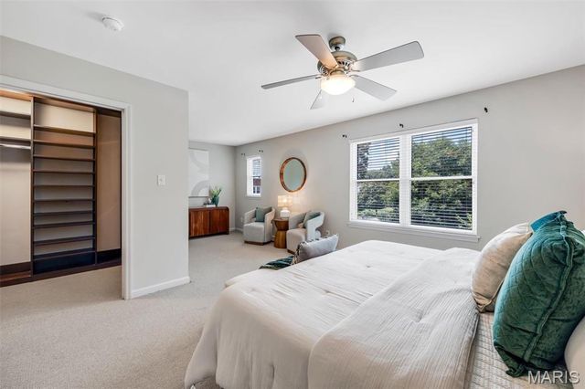 2130 Franz Park Lane, St Louis, MO 63139