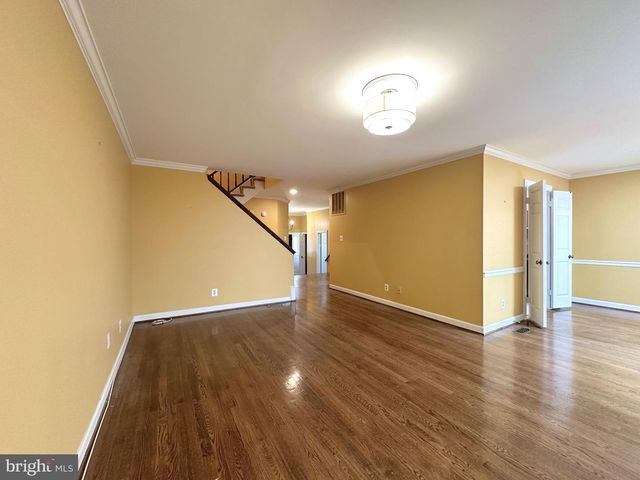 6353 BRAMPTON CT, Alexandria, VA 22304