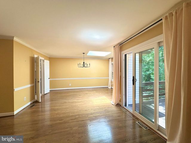 6353 BRAMPTON CT, Alexandria, VA 22304