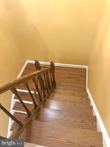 6353 BRAMPTON CT, Alexandria, VA 22304