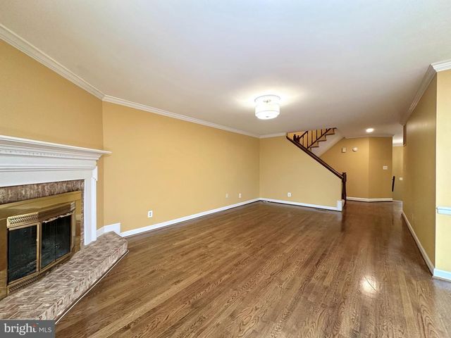 6353 BRAMPTON CT, Alexandria, VA 22304
