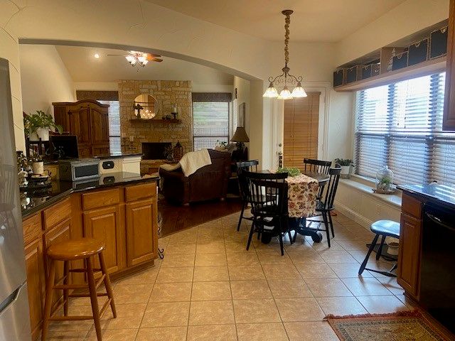 7040 Sea Star Drive, Grand Prairie, TX 75054