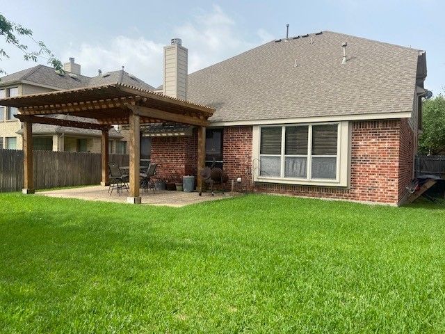 7040 Sea Star Drive, Grand Prairie, TX 75054