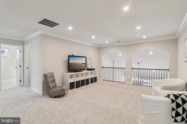 18118 RED MULBERRY RD, Dumfries, VA 22026