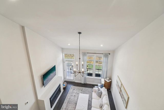 18118 RED MULBERRY RD, Dumfries, VA 22026