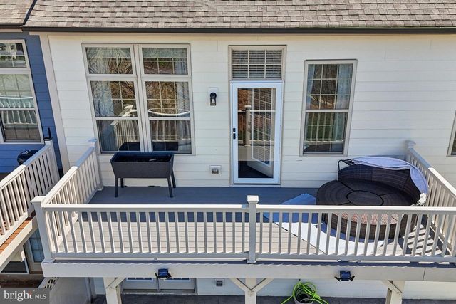 18118 RED MULBERRY RD, Dumfries, VA 22026