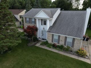 1844 Poppleton Drive, West Bloomfield, MI 48324