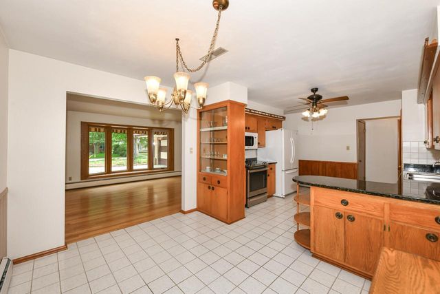 4144 N 96th STREET, Wauwatosa, WI 53222