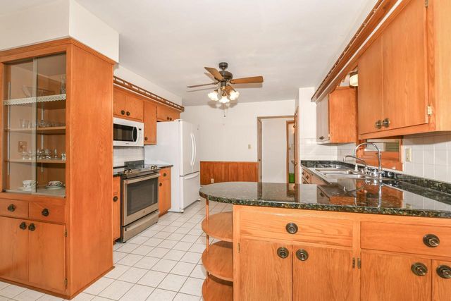4144 N 96th STREET, Wauwatosa, WI 53222