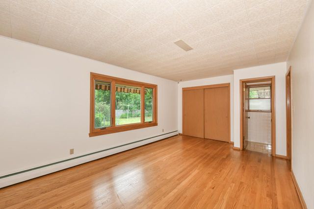 4144 N 96th STREET, Wauwatosa, WI 53222