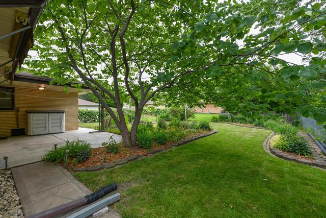 4144 N 96th STREET, Wauwatosa, WI 53222