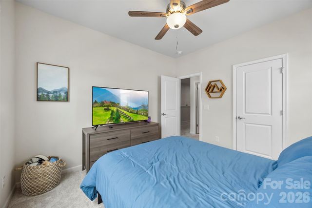 9049 Widden Way, Charlotte, NC 28269