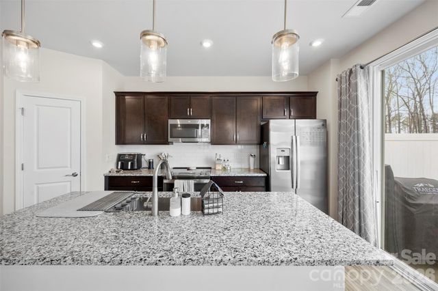 9049 Widden Way, Charlotte, NC 28269