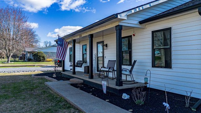 1410 Massac Church Road, Paducah, KY 42001