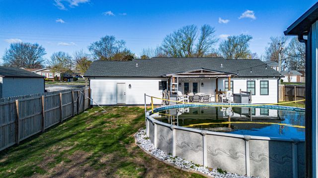 1410 Massac Church Road, Paducah, KY 42001