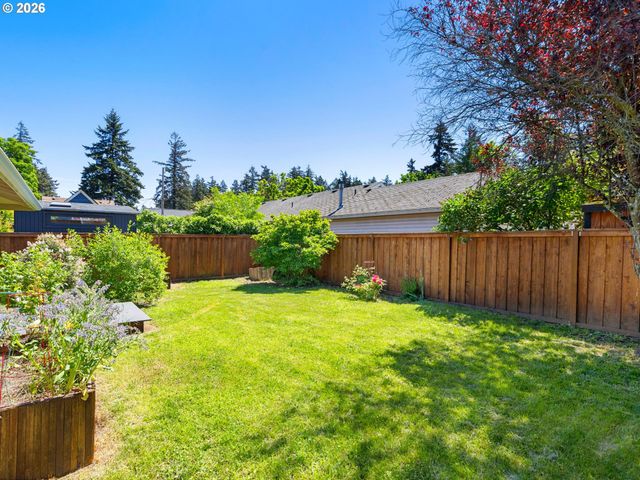 7016 Se HAROLD St, Portland, OR 97206