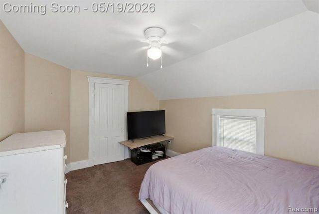 15388 Woodworth, Redford, MI 48239