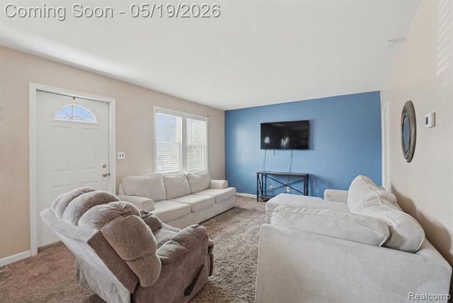 15388 Woodworth, Redford, MI 48239