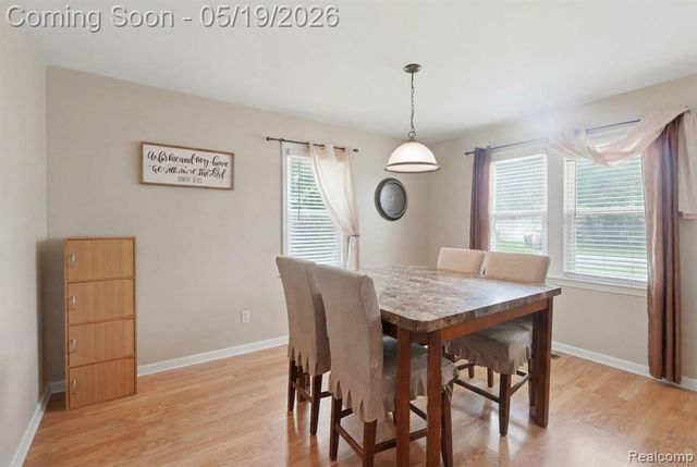 15388 Woodworth, Redford, MI 48239