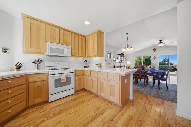 228 Success Mine Loop, Grass Valley, CA 95945