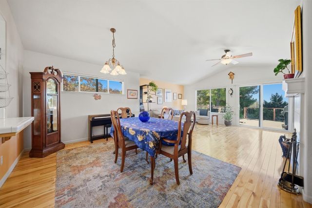 228 Success Mine Loop, Grass Valley, CA 95945