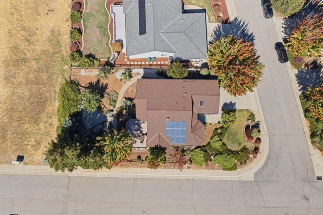 228 Success Mine Loop, Grass Valley, CA 95945
