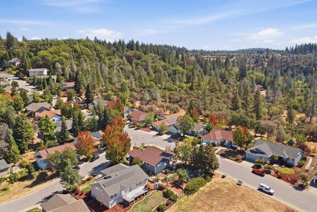 228 Success Mine Loop, Grass Valley, CA 95945