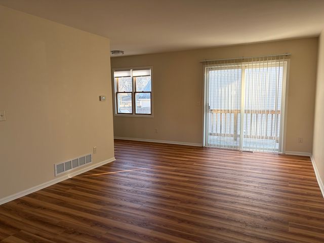 411 Richards Street, Geneva, IL 60134