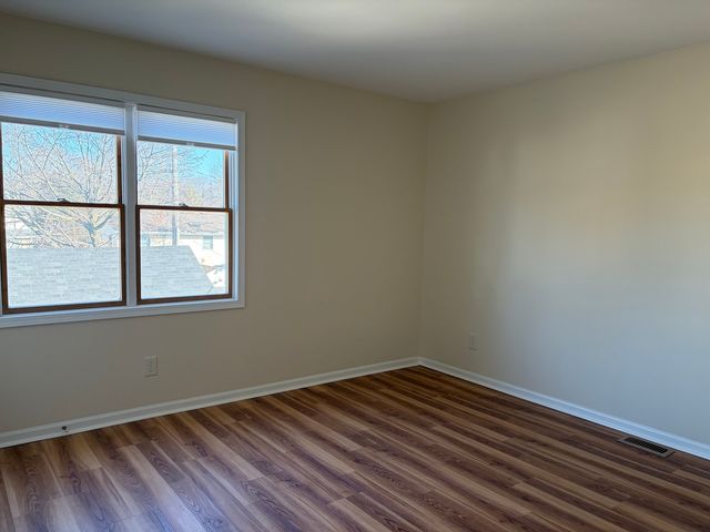 411 Richards Street, Geneva, IL 60134