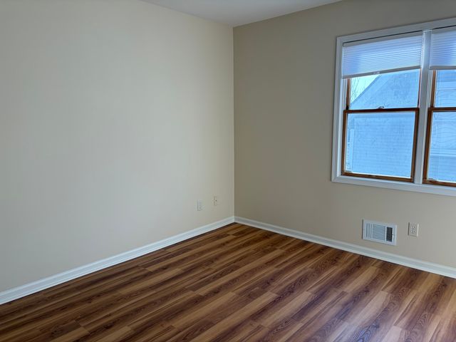 411 Richards Street, Geneva, IL 60134