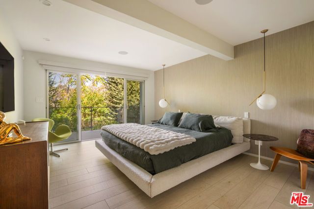 279 Mabery Road, Santa Monica, CA 90402