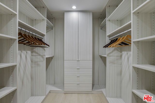 279 Mabery Road, Santa Monica, CA 90402