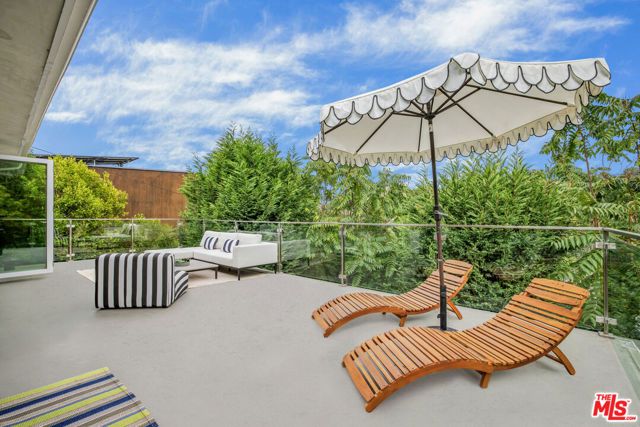 279 Mabery Road, Santa Monica, CA 90402