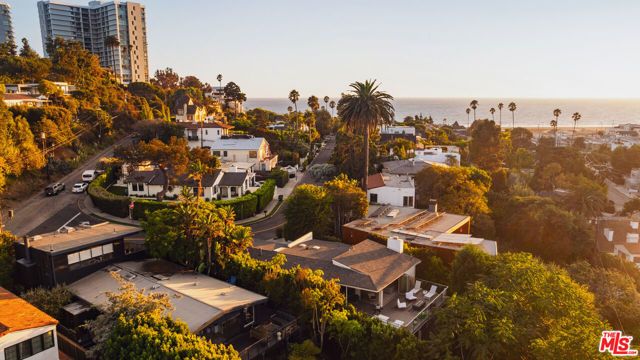 279 Mabery Road, Santa Monica, CA 90402