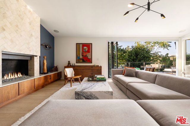 279 Mabery Road, Santa Monica, CA 90402