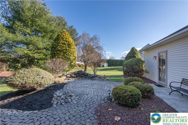 4515 Loraine Lane, Hanover Twp, PA 18017