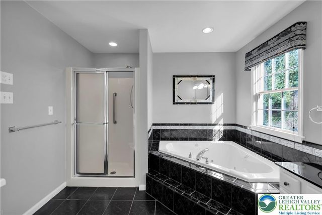 4515 Loraine Lane, Hanover Twp, PA 18017