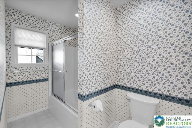 4515 Loraine Lane, Hanover Twp, PA 18017