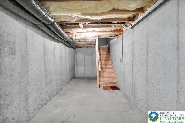 4515 Loraine Lane, Hanover Twp, PA 18017