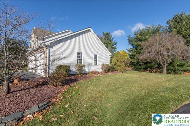 4515 Loraine Lane, Hanover Twp, PA 18017