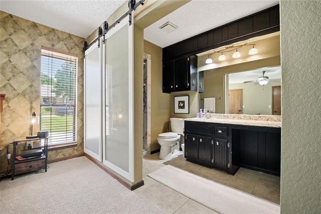 11057 W Country Drive, Oklahoma City, OK 73170