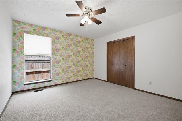 11057 W Country Drive, Oklahoma City, OK 73170