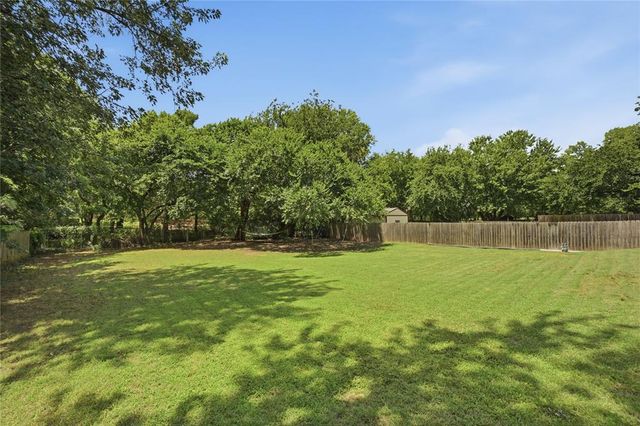 11057 W Country Drive, Oklahoma City, OK 73170