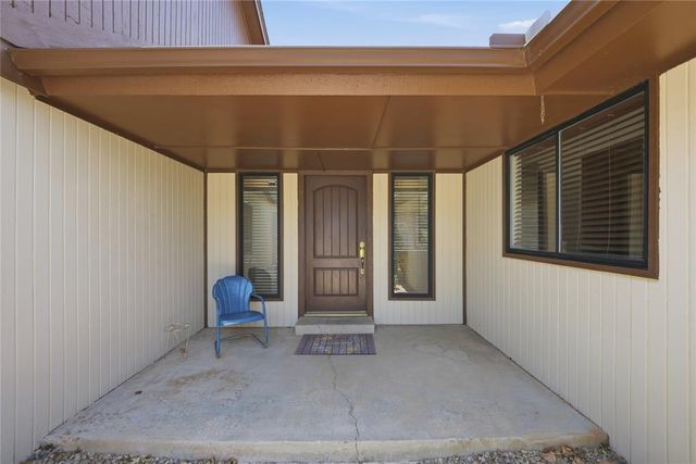 11057 W Country Drive, Oklahoma City, OK 73170