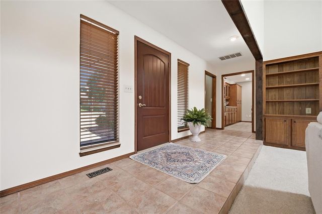 11057 W Country Drive, Oklahoma City, OK 73170