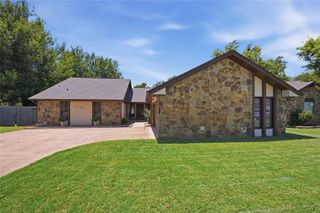 11057 W Country Drive, Oklahoma City, OK 73170