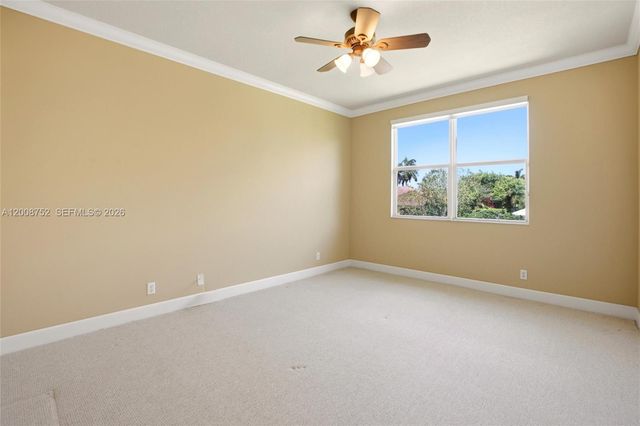 12735 Stonebrook Dr, Davie, FL 33330