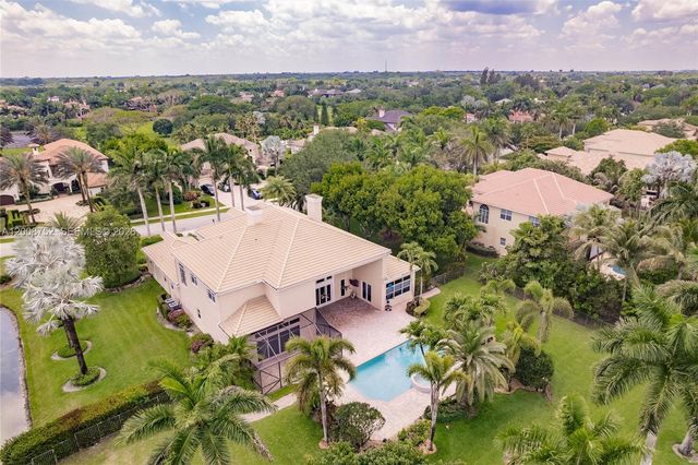 12735 Stonebrook Dr, Davie, FL 33330