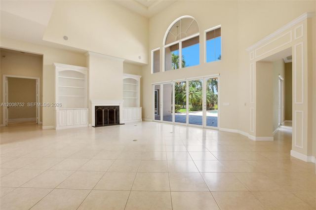 12735 Stonebrook Dr, Davie, FL 33330
